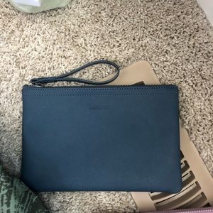 Lululemon navy pouches
